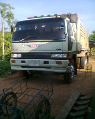 ขายรถบรรทุกสิบล้อดั๊มพ์ HINO 3M เครื่องเดิม 240 แรง 2 เพลา ด.เหล็ก