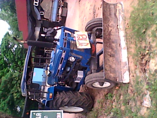 ขายด่วนรถไถฟอร์ด6610ห้างแท้