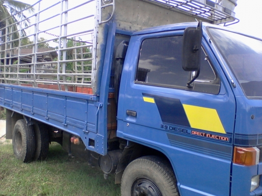 ขายรถ 6 ล้อ NPR  115 แรง