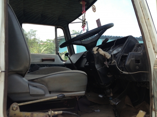 Hino-gd176ยาว6.30เครื่องeh700ยาง900พร้อมข้างเสริม