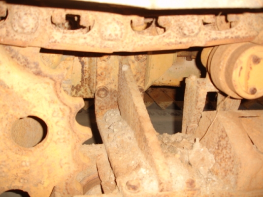 แทร็คเตอร์ D20P-6 จากญี่ปุ่นถึงไทยแล้ว ใบแทร็คสวย เกียร์ตัด