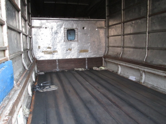 ขาย Kia Jumbo K2700 ไม่ติดเวลา มีหลังคา ปี06. ขาย Kia Jumbo K2700 ไม่ติดเวลา มีหลังคา ปี06.