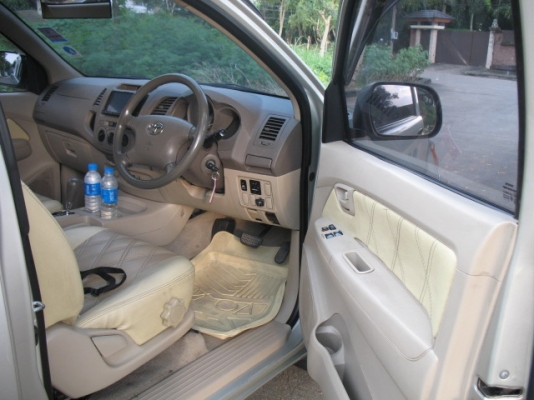 ---- VIGO 2.7 LPG  ปี 08 ท็อป ---