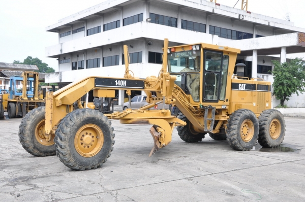CATERPILLAR  140 H  SN  2ZK05094