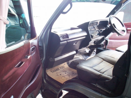 ขายรถตู้หัวจรวดHIACE เครื่อง1JZ ก๊าซNGV3ถัง พวงมาลัยเพาเวอร์ กระจกไฟฟ้าเซนทรัลล๊อก ปี92 สีบรอนเงิน ขายรถตู้หัวจรวดHIACE เครื่อง1JZ ก๊าซNGV3ถัง พวงมาลัยเพาเวอร์ กระจกไฟฟ้าเซนทรัลล๊อก ปี92 สีบรอนเงิน