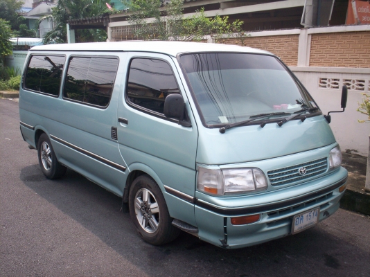 ขายรถตู้หัวจรวดHIACE เครื่อง1JZ ก๊าซNGV3ถัง พวงมาลัยเพาเวอร์ กระจกไฟฟ้าเซนทรัลล๊อก ปี92 สีบรอนเงิน