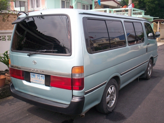 ขายรถตู้หัวจรวดHIACE เครื่อง1JZ ก๊าซNGV3ถัง พวงมาลัยเพาเวอร์ กระจกไฟฟ้าเซนทรัลล๊อก ปี92 สีบรอนเงิน ขายรถตู้หัวจรวดHIACE เครื่อง1JZ ก๊าซNGV3ถัง พวงมาลัยเพาเวอร์ กระจกไฟฟ้าเซนทรัลล๊อก ปี92 สีบรอนเงิน