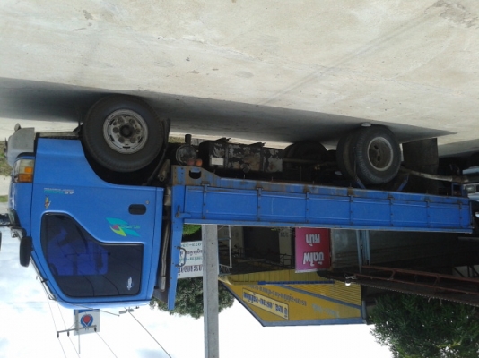 ขายด่วน อีสุสุ 135แรงม้า รถล่อง  ราคาต่อรองได้ค่ะ