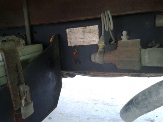 ขายด่วน อีสุสุ 135แรงม้า รถล่อง  ราคาต่อรองได้ค่ะ