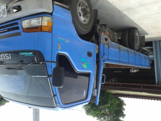 ขายด่วน อีสุสุ 135แรงม้า รถล่อง  ราคาต่อรองได้ค่ะ