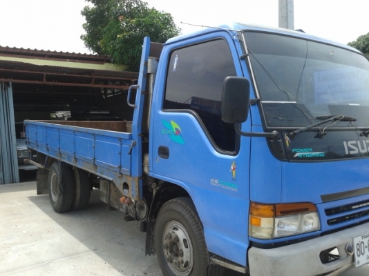 ขายด่วน อีสุสุ 135แรงม้า รถล่อง  ราคาต่อรองได้ค่ะ