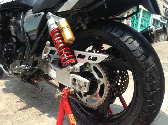 ต้ำพระราม2ขาย yamaha xjr400ปี98 ประกอบใหม่สวยๆเครื่ิองแรง อินวอย์แท้ ระบบไฟครบทุกระบบคับ(รับ-แลก-เทิร์นทุกรุ่น)