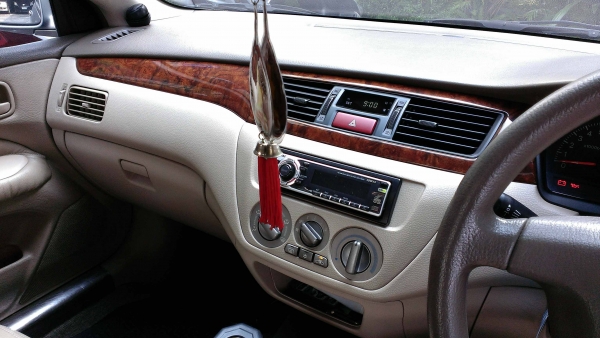 ขาย ด่วนๆ MITSUBISHI LANCER CEDIA GLXi 1.6 AT ปี 2002