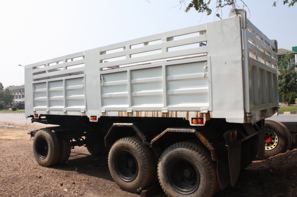 ขายไปเเล้วครับพี่จาก กาญจนบุรี รับไป ขอบคุณทีมงาน Trusk 2Hand ขายลูกพ่วง ทำสีใหม่ กระบะทำใหม่