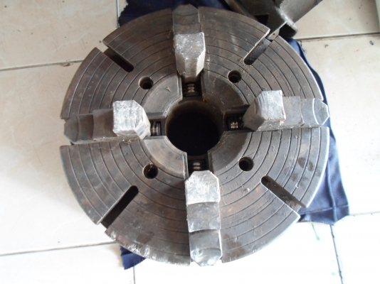 4 จับ 14 นิ้ว สภาพสวย แน่น พร้อมใช้ 4,500