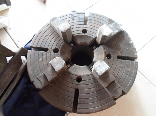 4 จับ 14 นิ้ว สภาพสวย แน่น พร้อมใช้ 4,500 4 จับ 14 นิ้ว สภาพสวย แน่น พร้อมใช้ 4,500