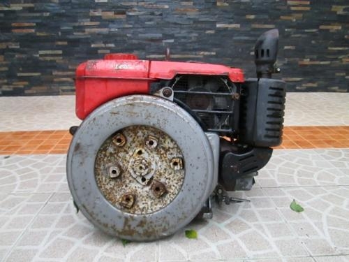 เครื่องยนต์  รหัสสินค้า :13001344 YANMAR ดีเซล 6ps. 2600rpm. www.nihonmono.com