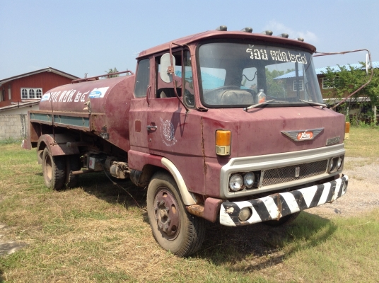 รถแท็งค์น้ำ HINO 6 ล้อ KL340  เครื่อง EH100 (เครื่องดี). ถังน้ำใช้งานได้ ซัซซีไม่ผุ ขับดี ยางดี หัวเดิมๆ สวยมาก ขาย 390,000