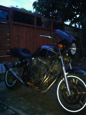 ขาย suzuki inazuma 750 รับเเลกได้นะครับ