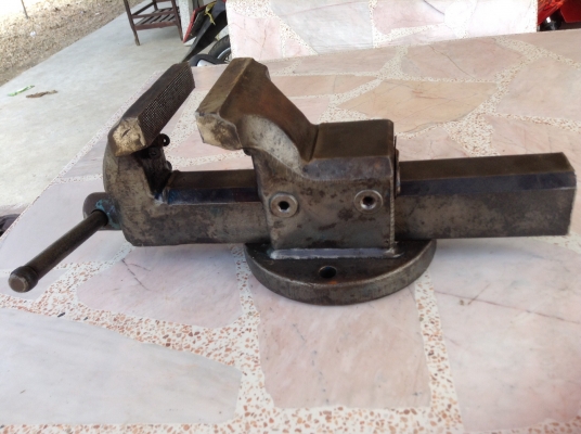 ขายด่วน ปากกาจับชิ้นงาน รุ่นเหล็กเหนียว สำหรับงานหนัก