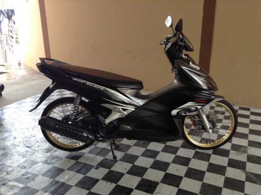 (((ขายปลีกและราคาส่งคับ)))ฮอนด้าแอเบรค ปี49 เครื่องดีคับ ทะเบียนครบ ภาษีไม่หมด