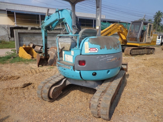 ขายแมคโคร KOBELCO SK30 UR-2 ติดต่อคุณจิ๊ด โทร. 089-7949488