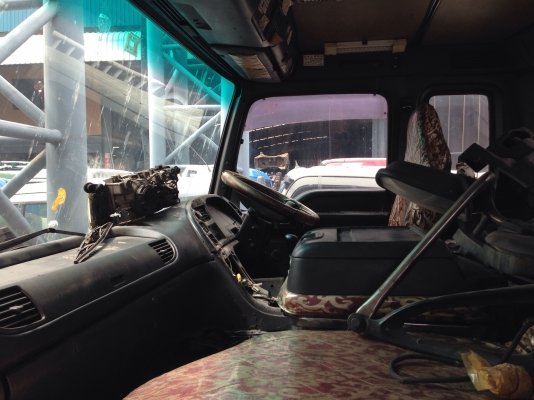 หัวเก๋ง isuzu GIGA