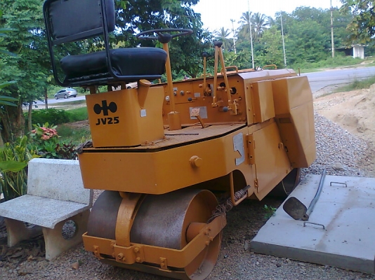 รถบดอัดสั่นสะเทือน KOMATSU JV25-1 รถญี่ปุ่น สภาพกิ๊บ