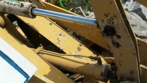 รถตักล้อยาง ยี่ห้อ KOMATSU รุ่น 507 รถตักล้อยาง ยี่ห้อ KOMATSU รุ่น 507