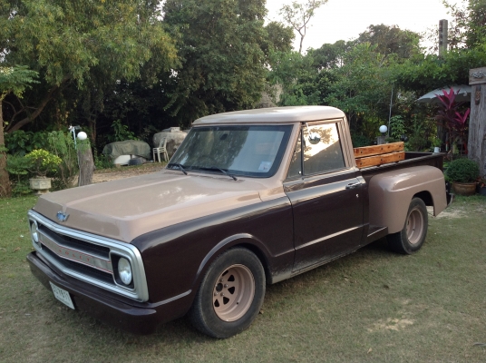 บ้านเงาไม้รีสอร์ท รีสอร์ทเพื่อคนรถจี๊ปและคนรถโบราณ