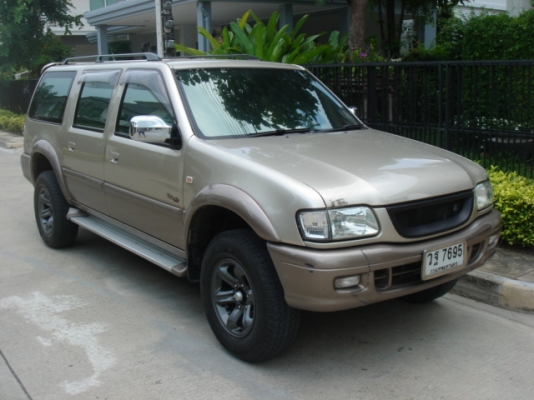 ขาย ISUZU GRAND ADVENTURE ปี 2002