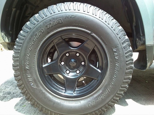 ต้องการขาย BF All-Terrain 265/75/16 ปี 48/07ขาย6500.-บาท ต้องการขาย BF All-Terrain 265/75/16 ปี 48/07ขาย6500.-บาท