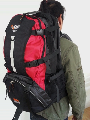 NEW... Backpack ยี่ห้อ Checkpoint แบบหมวก ขนาด 60 ลิตร ใส่หมวกกันน๊อคได้ทั้งใบ