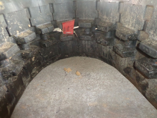 ขายแทรคยางใหม่ 300x109x41 ใช้สำหรับ PC20-6,PC30-6,PC38UU-2 ติดต่อคุณจิ๊ด โทร. 089-7949488