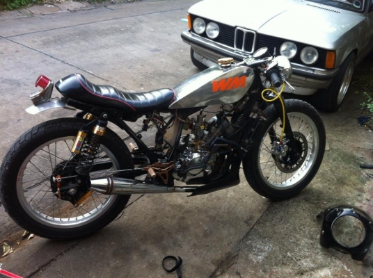 ขาย> คาเฟ่ เต็มลำ สวย ดุ