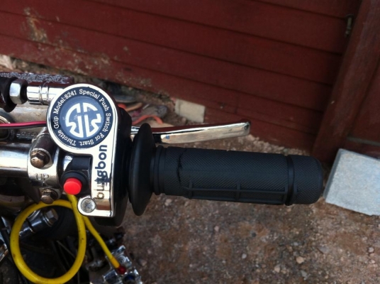 ขาย> คาเฟ่ เต็มลำ สวย ดุ