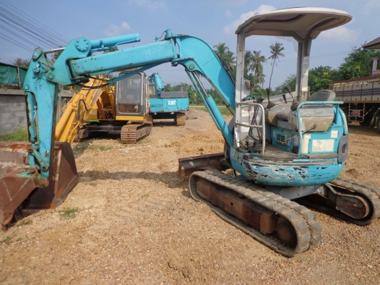 ขายแมคโคร KOBELCO SK30 UR-2 ติดต่อคุณจิ๊ด โทร. 089-7949488