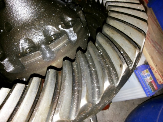 ขายเฟื่องท้าย HINO 745 สภาพใหม่มากๆๆๆๆ