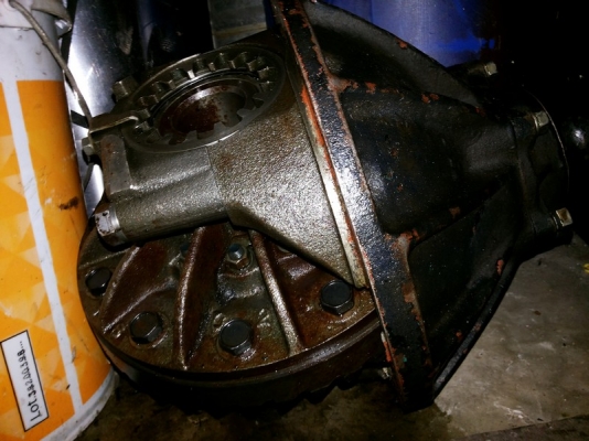 ขายเฟื่องท้าย ISUZU 6 ล้อ