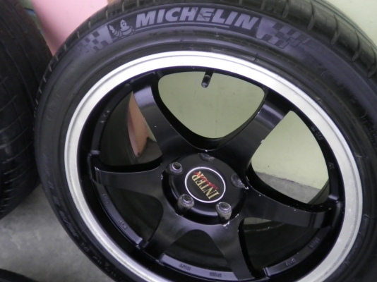 แม็ก17สวย5-114.3 215/50/17 มิชลิน