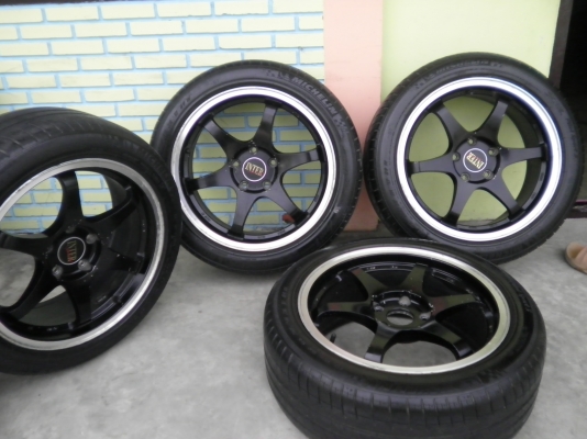 แม็ก17สวย5-114.3 215/50/17 มิชลิน