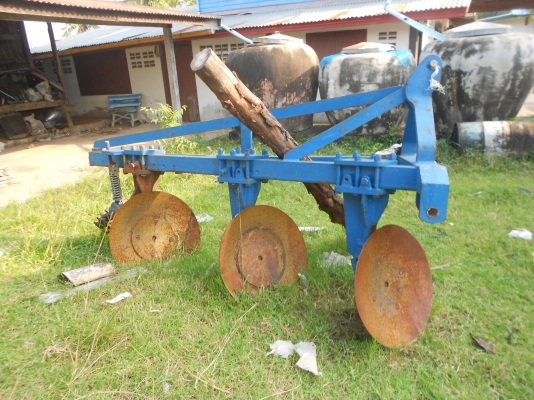 ขายตามสภาพ 6600 T.3 เครื่อง เกีย ไฮดี เอกสารขาดปี43 ชุดโอนครบ มีผาล7 ผาลดันหน้า ผาล3