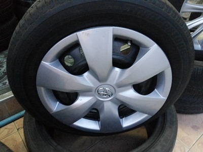 ขายล้อกะทะ15 4รู100 พร้อมฝาครอบและยาง 1 ชุด ขายล้อกะทะ15 4รู100 พร้อมฝาครอบและยาง 1 ชุด