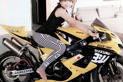 ขายด่วนๆๆ แต่งเหมือนGSXR1000 สวยมากๆๆ มารับเอง70000   ลดให้เลย