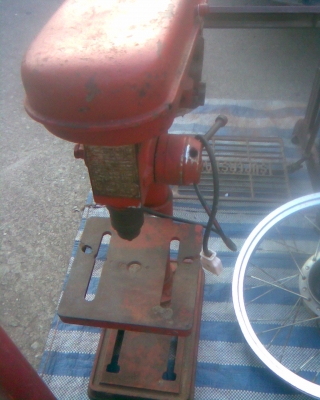 แท่นสว่าน