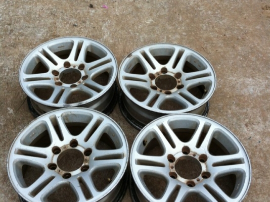 ขายล้อแม็กซ์อีซุสุ 4x4  ขอบ16