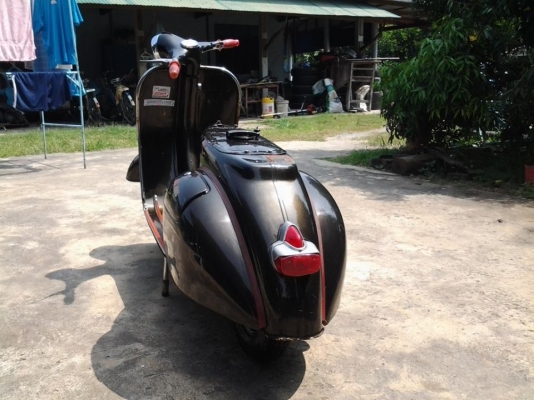 ขาย Vespa สีสวย เครื่องอิตลีแท้ vba1m. รถสวย เครื่องดี ราคา 34500 บาท