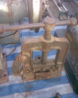 ตัวจับท่อแป๊ป