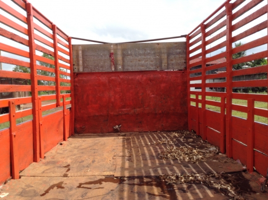 ขายถูก 10 ล้อหัวยาวเพลาเดียว สภาพสวยพร้อมใช้งาน เครื่อง 6BD1 165 แรงม้า เกียร์ร็อคกี้ คัสซีสวย ช่วงล่าง JCM ยางเต็ม ทะเบียนพร้อมโอนครับ