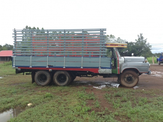 ขายถูก 10 ล้อหัวยาวเพลาเดียว สภาพสวยพร้อมใช้งาน เครื่อง 6BD1 165 แรงม้า เกียร์ร็อคกี้ คัสซีสวย ช่วงล่าง JCM ยางเต็ม ทะเบียนพร้อมโอนครับ